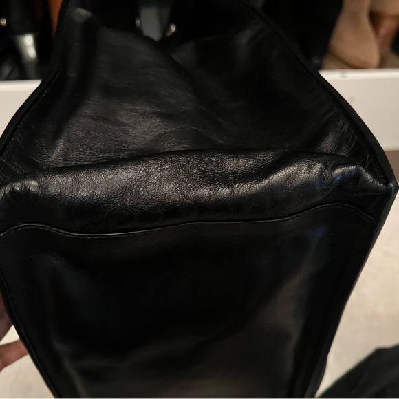 YSL Rive Gauche Tote in Smooth Leather - Picture 5 of 5